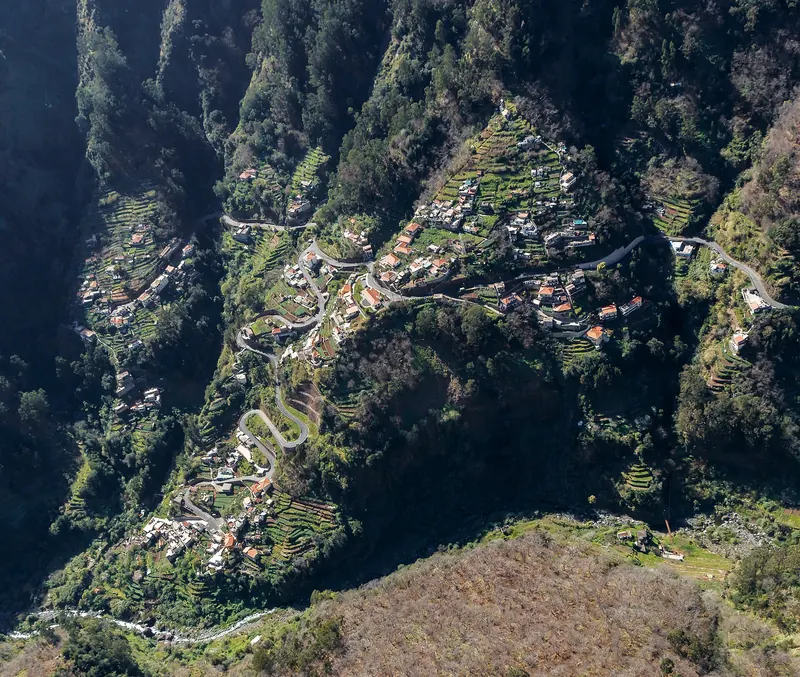 Eira do Serrado — A balcony 1,095 m above the hidden valley of Curral das Freiras.